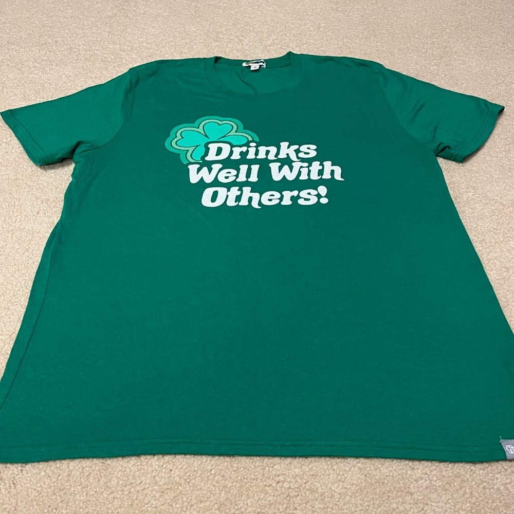 Tipsy Elves - St. Patrick's Day - Drinks Well With Others Shirt - Size XL - Picture 2 of 4